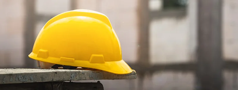 Bild von einem gelben Bauhelm
