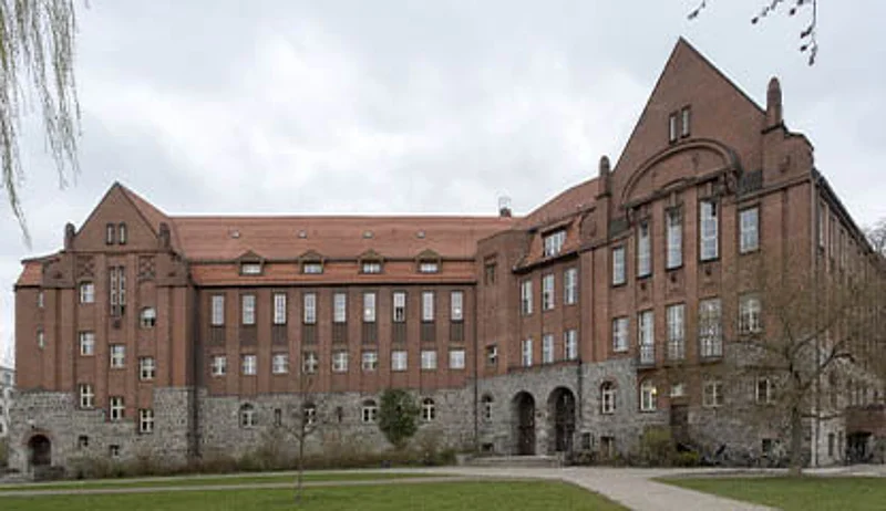 Ansicht des Primo Levi Gymnasium in Berlin Pankow