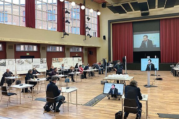  Jurysitzung in der Max-Taut-Aula