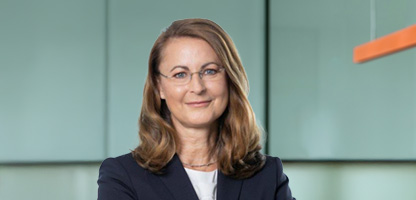 Bild – Anette Weller lächelt in die Kamera